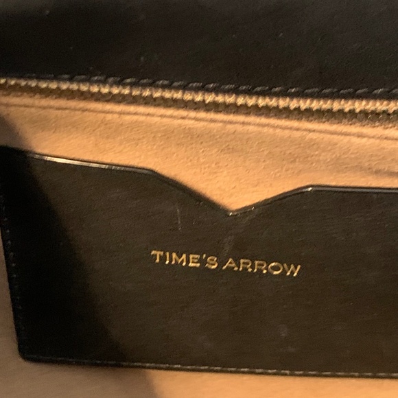 Time's Arrow black leather  'Ava Satchel' handbag with sheep fur handle - Picture 7 of 11